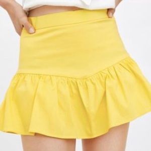 Zara yellow ruffle skirt/skort